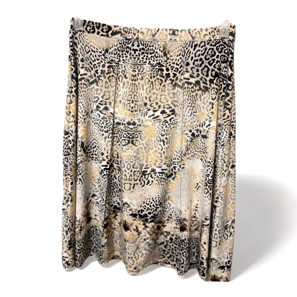 Jaclyn Smith Animal Print Set - S/M (fits more M/L) - Picture 5 of 6